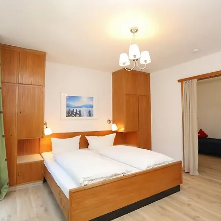 Schwaben Penzion 3*